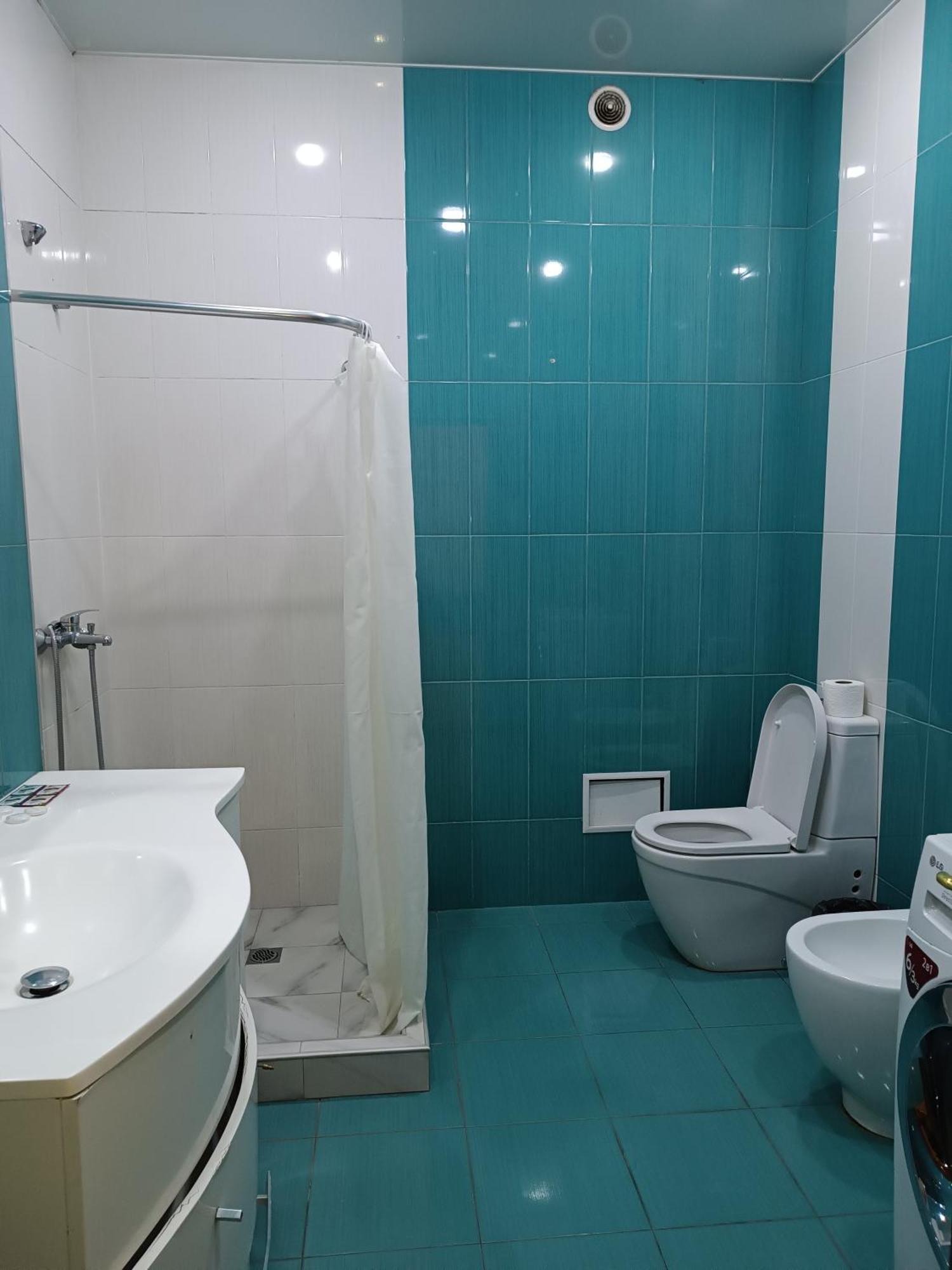 Rent Inn Yerevan On Arami Street Екстериор снимка